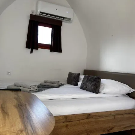 Glamping Pec - Halfboard Vakantiepark Selnica ob Dravi