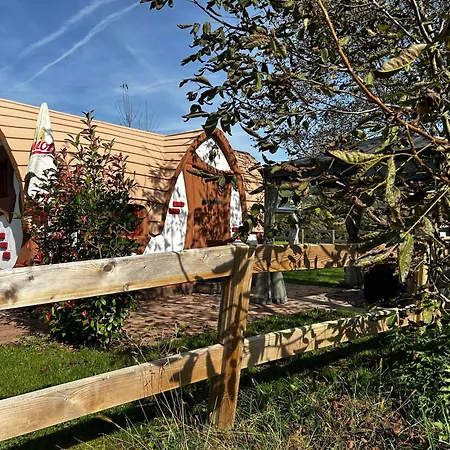 Vakantiepark Glamping Pec - Halfboard *